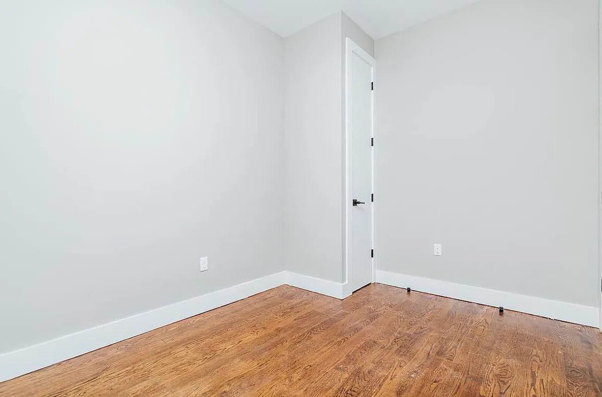 104 Central Avenue 4F