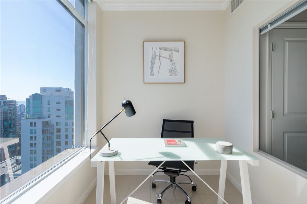 1211 Melville St, #3201