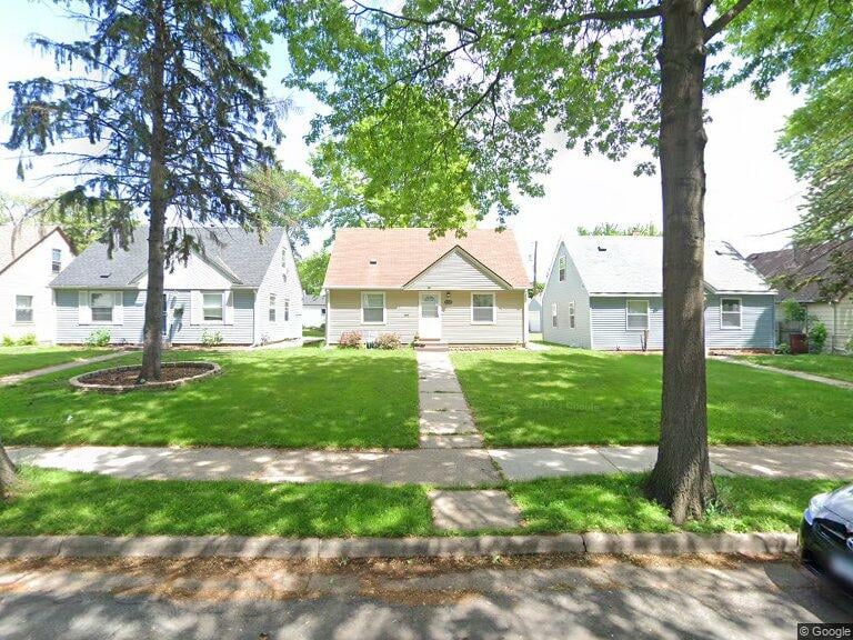 5849 44th Ave S