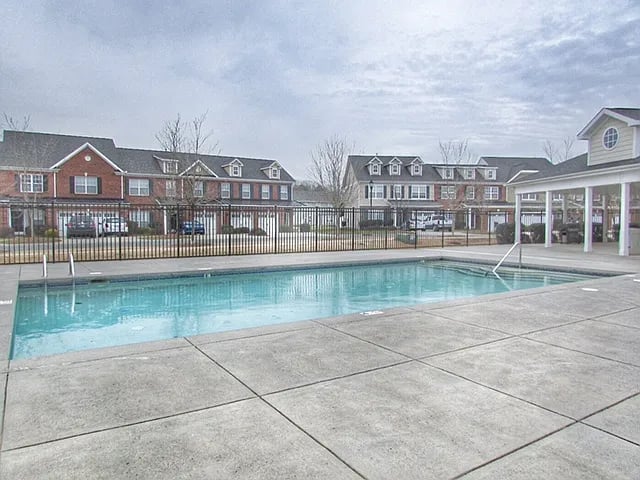 4613 Tradd Cir