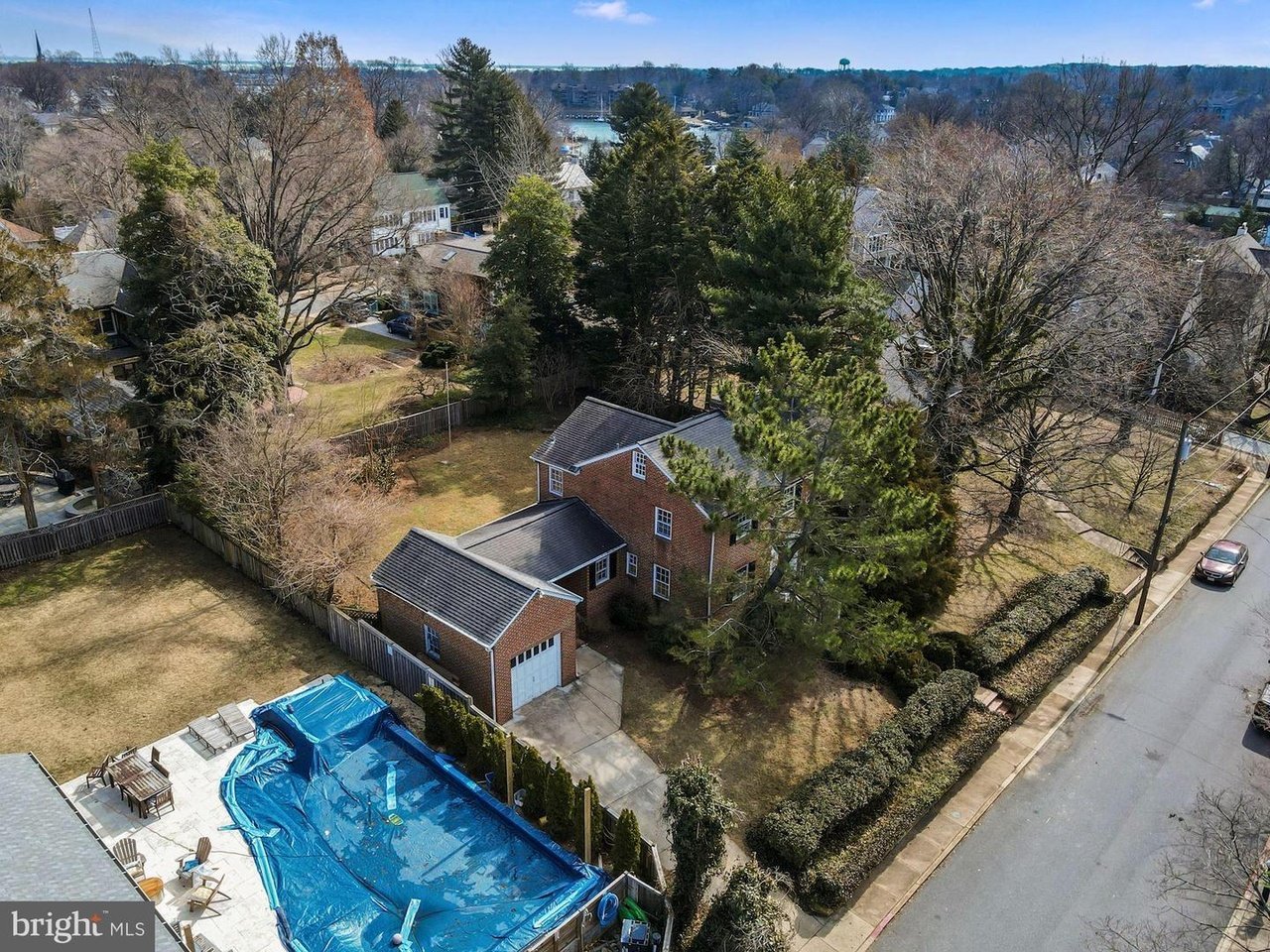 144 Archwood Ave