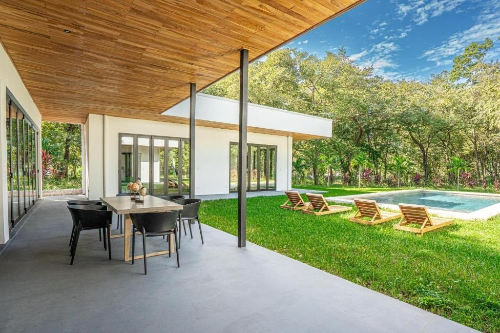 Casa Vista Verde | Contemporary 3-Bed Luxury Home with Pool in Exclusive Catalina Cove