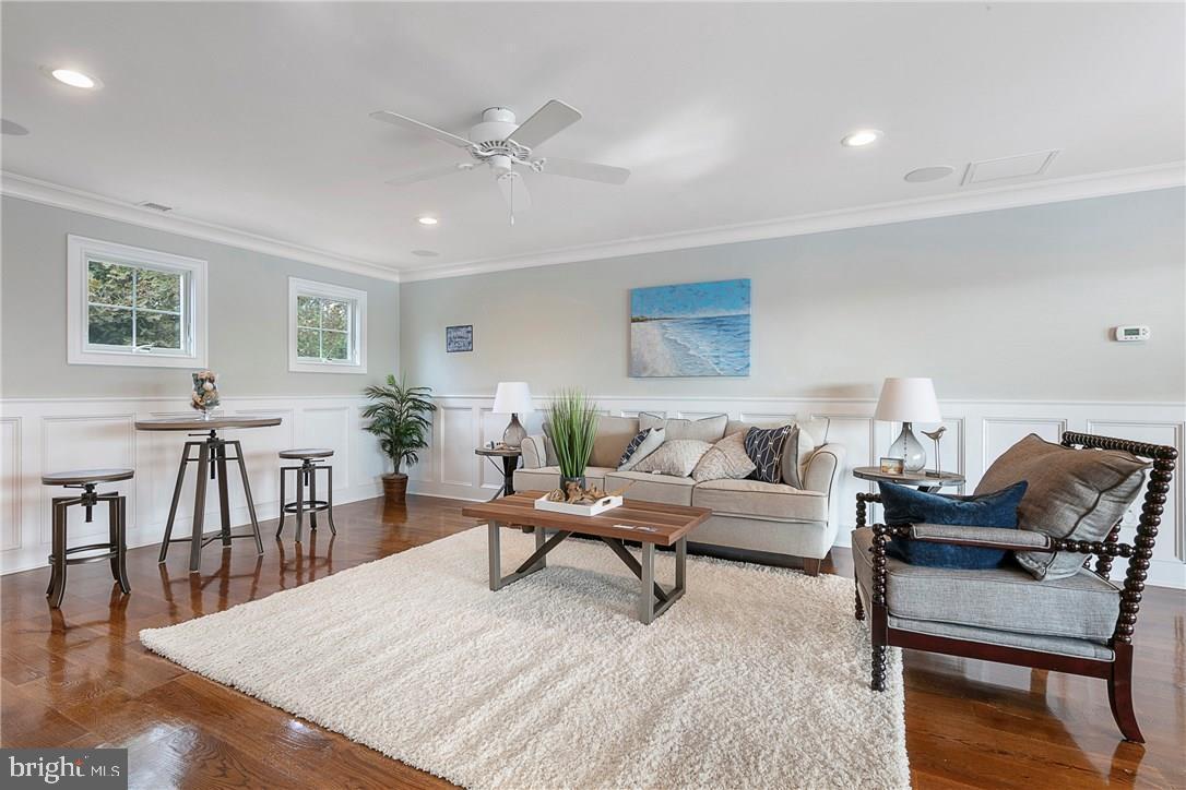 25 Long Beach Blvd, #A