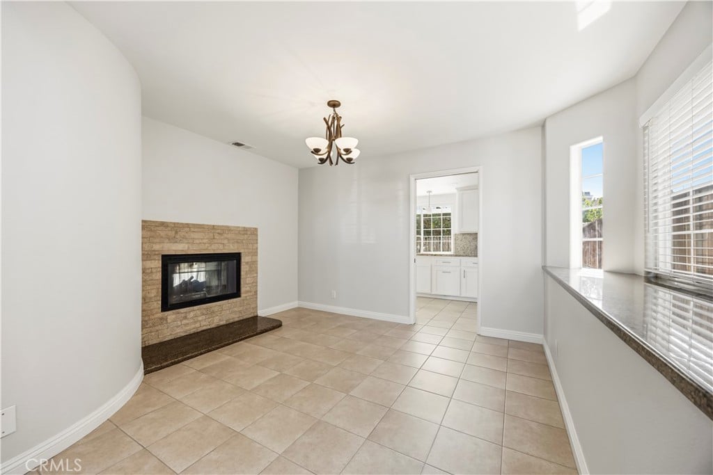 3129 San Helena Dr