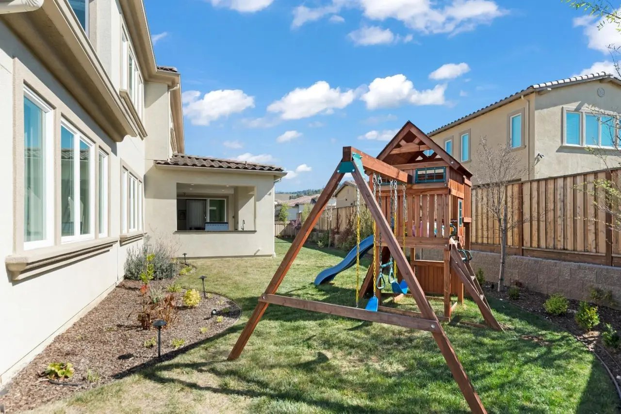 18600 Corte Arcangel