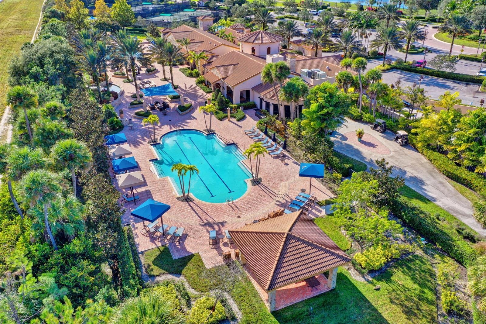 260 Carina Drive Dr
