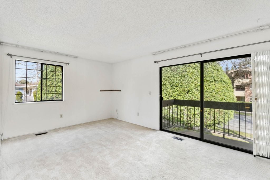 3150 E 58th Ave, #11
