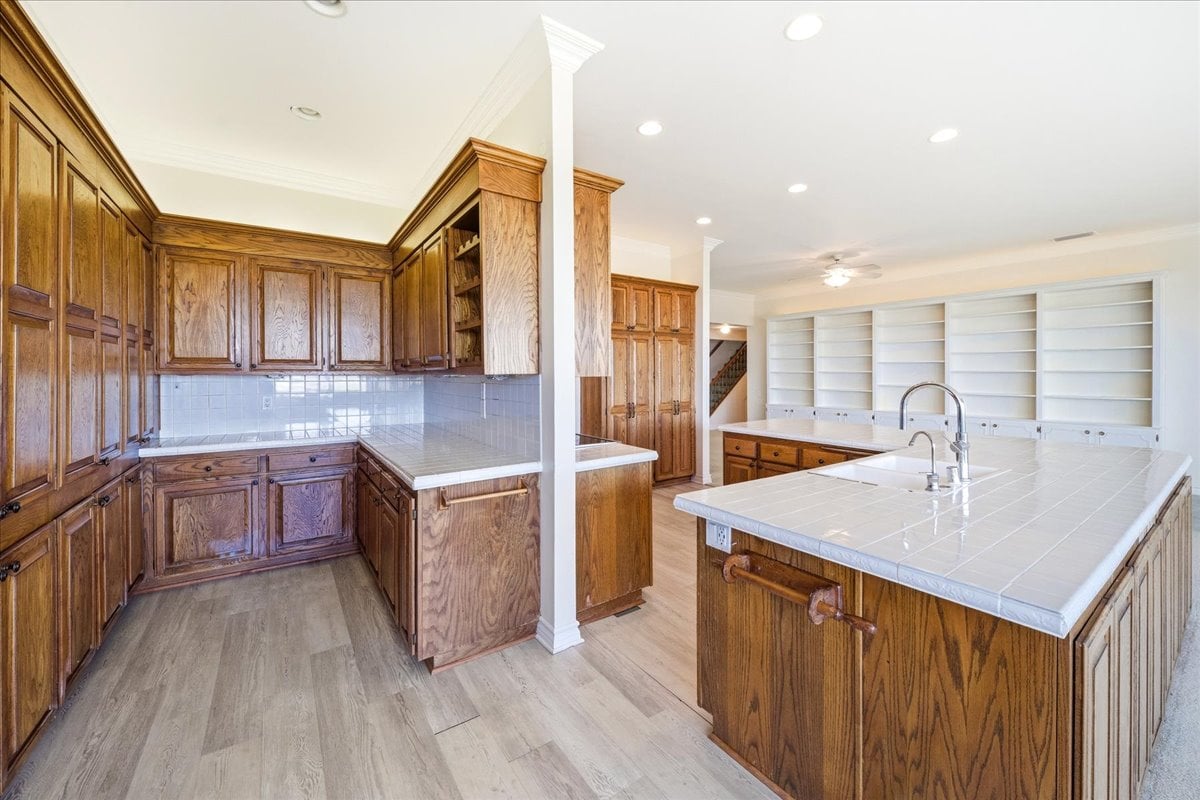 2130 Port Durness Pl
