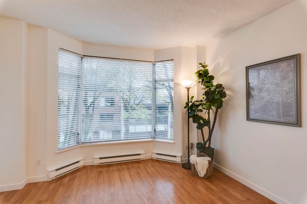 2628 Ash St, #207
