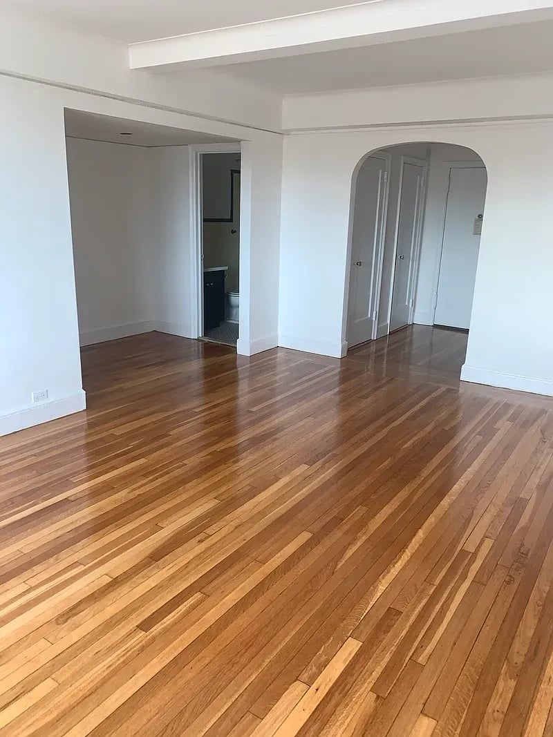 1 Christopher St, #15E