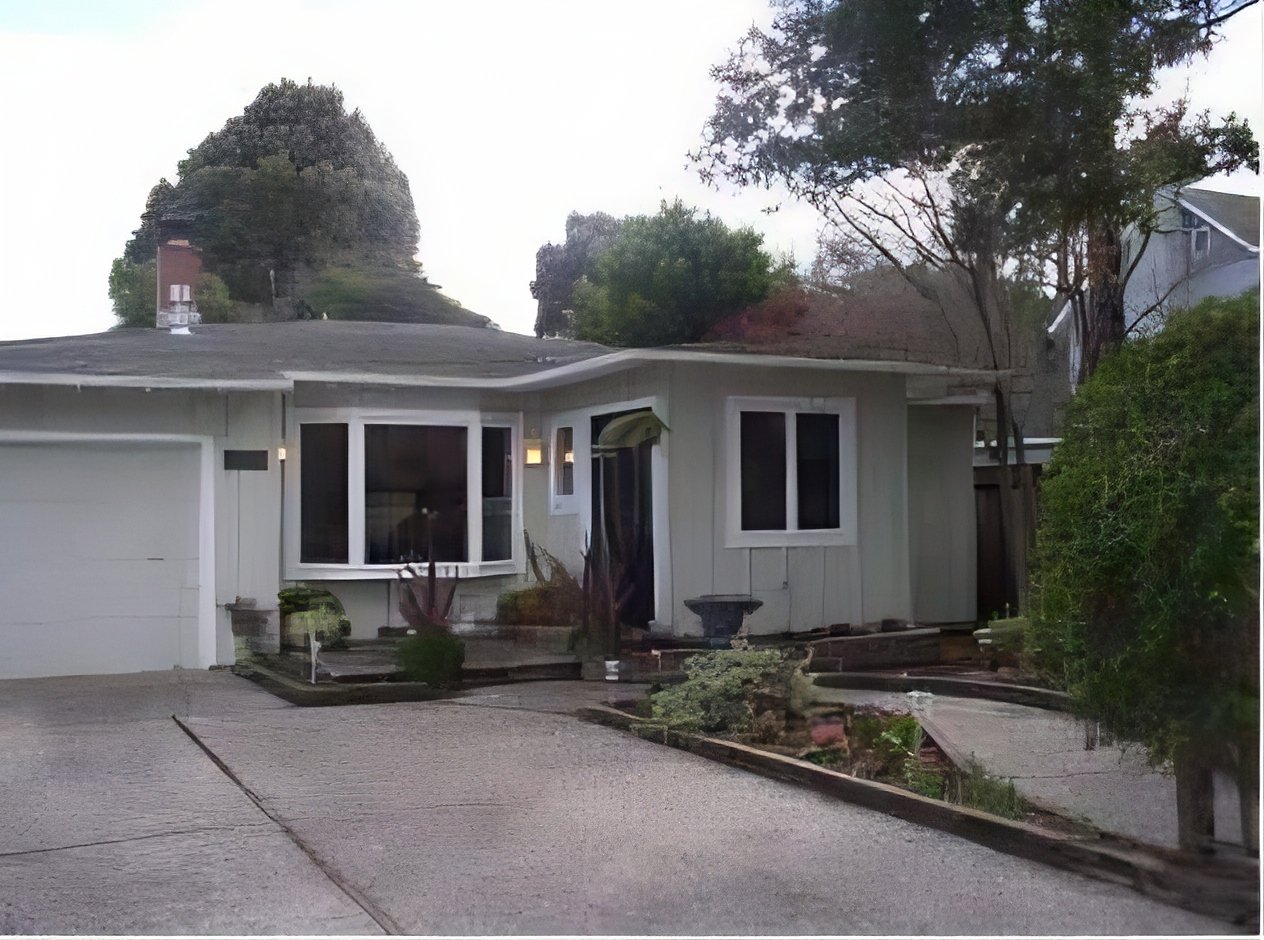 2128 Menalto Avenue