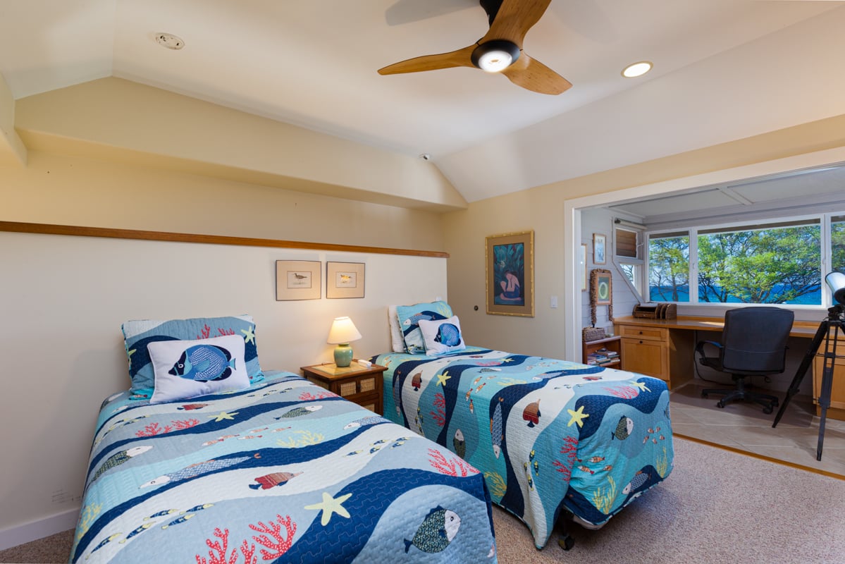 PUAKO OCEANFRONT ESTATE- KOHALA COAST BIG ISLAND - 2 RESIDENCES - RESORT ZONED 