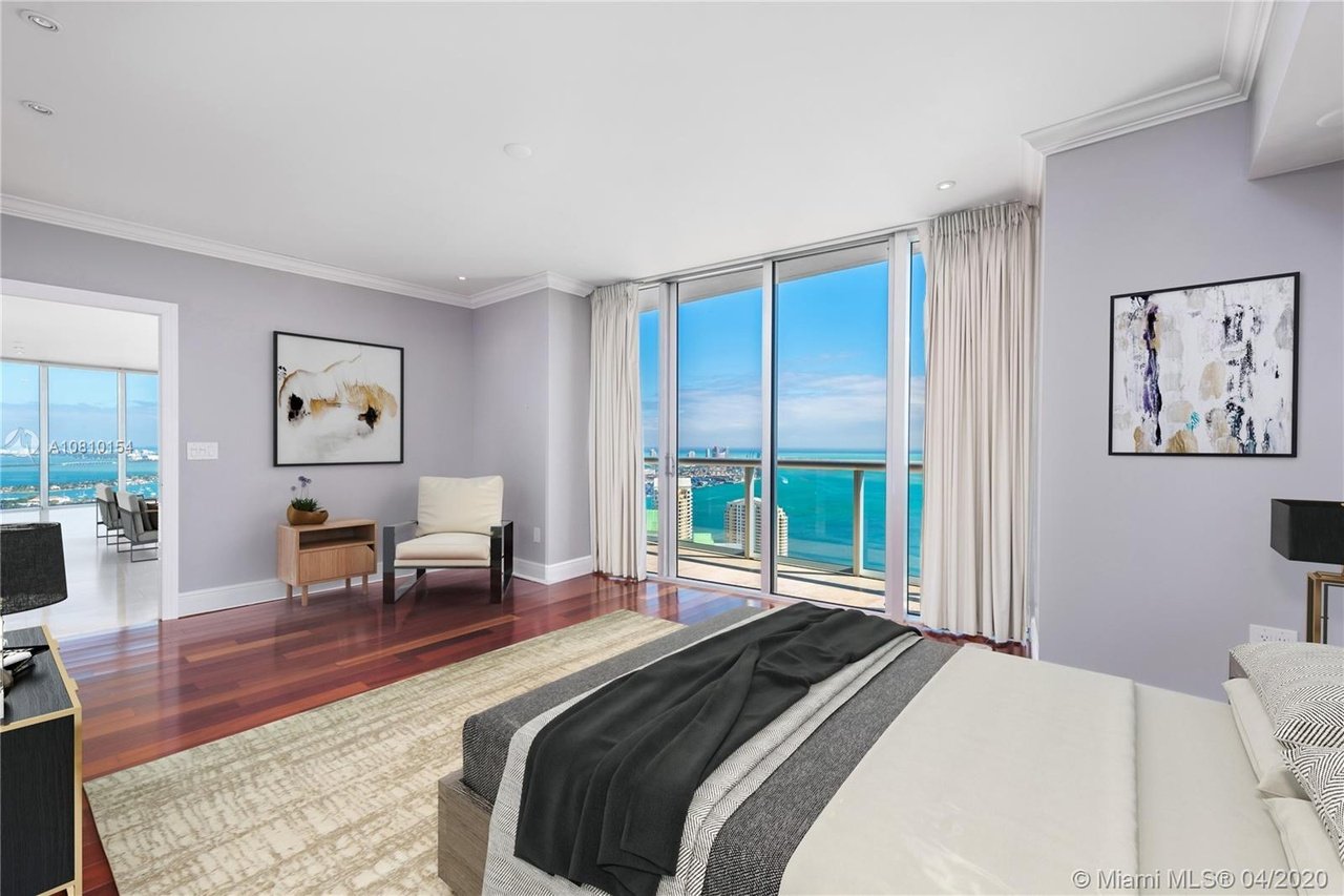 465 Brickell Ave #5701