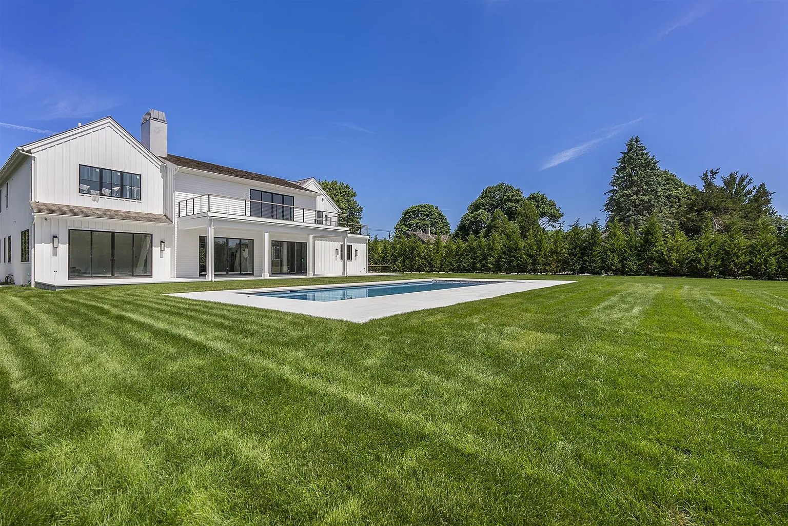 298 Montauk Hwy
