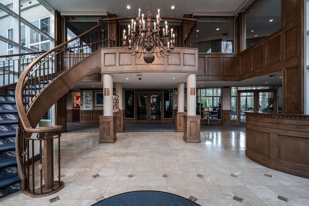 3098 Guildford Wy, #426