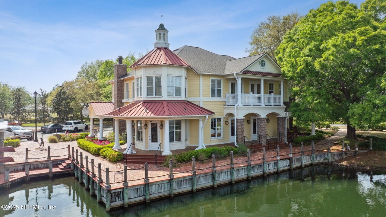 1479 Shadow Creek Dr