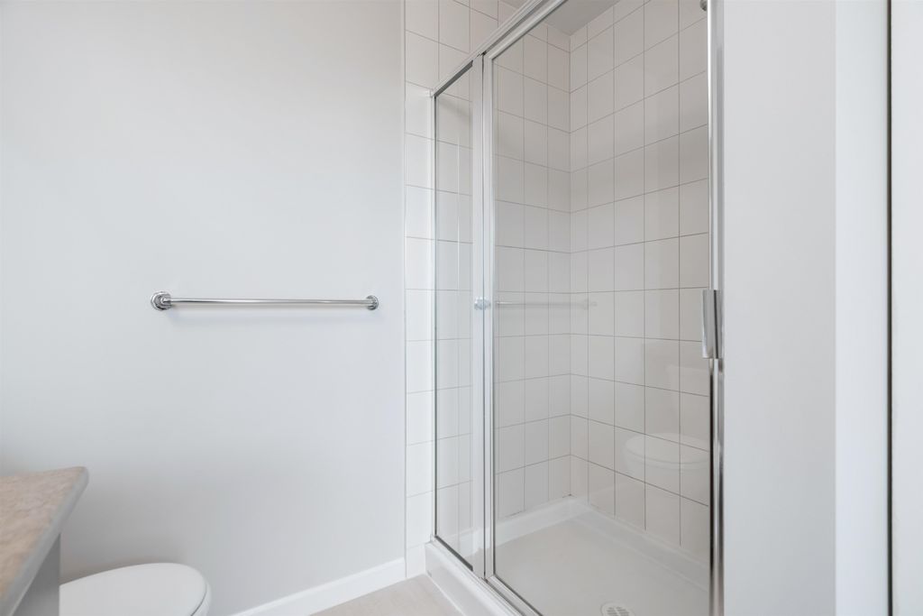 18777 68a Ave, #11