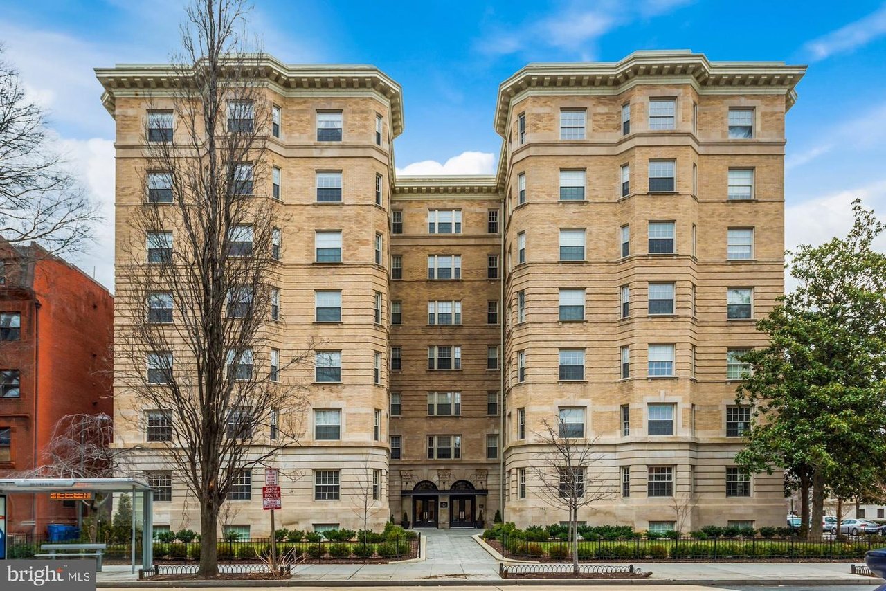 1801 16th St NW #210