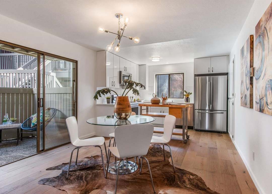 20 Cypress Pl