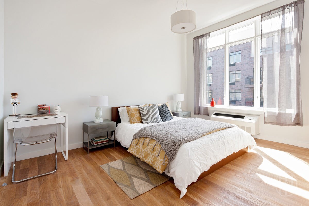 182 15th Street #1F