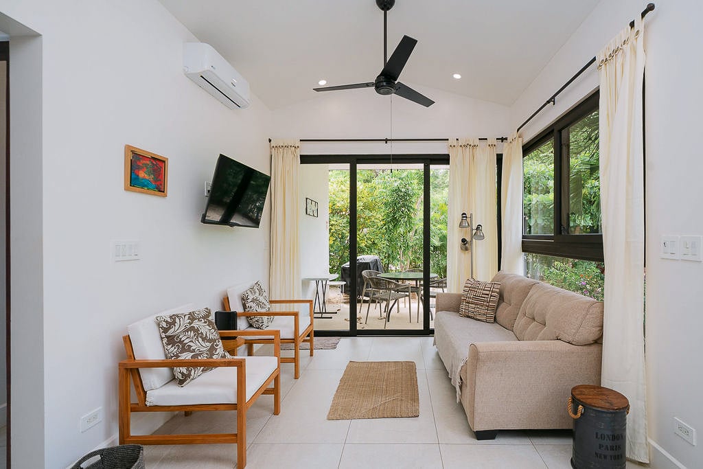 Casa Julia | Luxury Estate with Guest House & Two Private Pools in Hacienda Pinilla