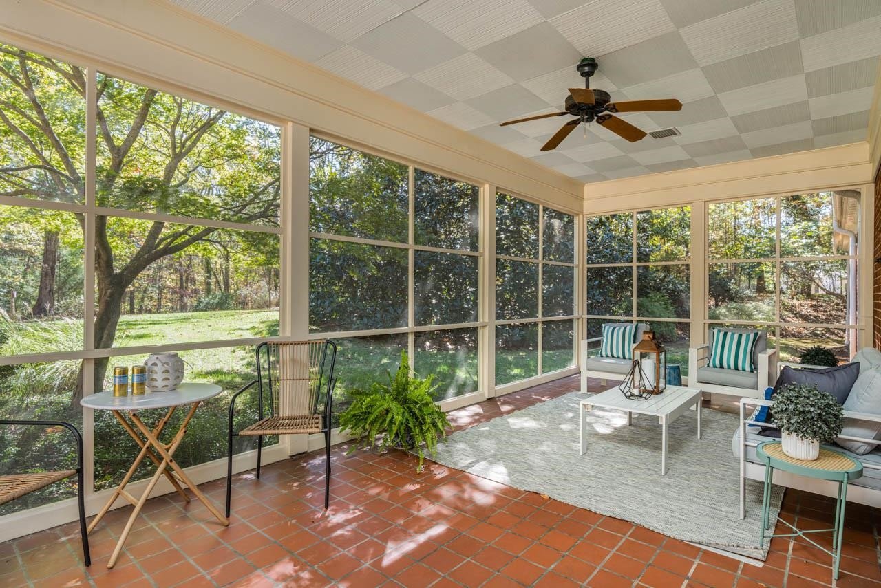 803 Greenwood Rd
