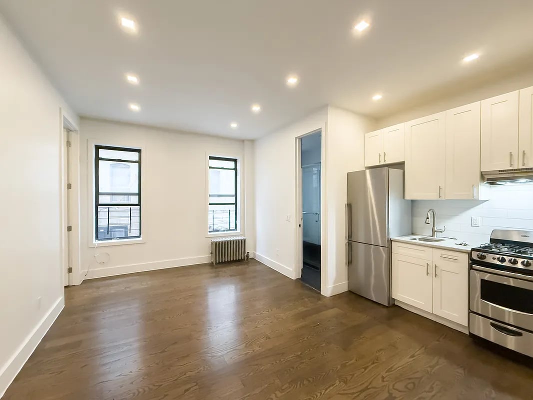 410 Eastern Parkway 2L