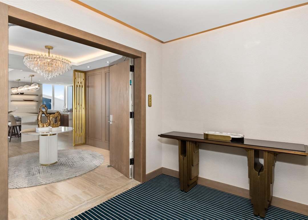 525 N Fort Lauderdale Beach Blvd #2201