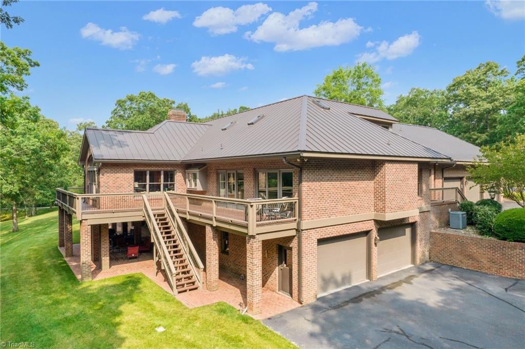 1200 Clodfelter Rd