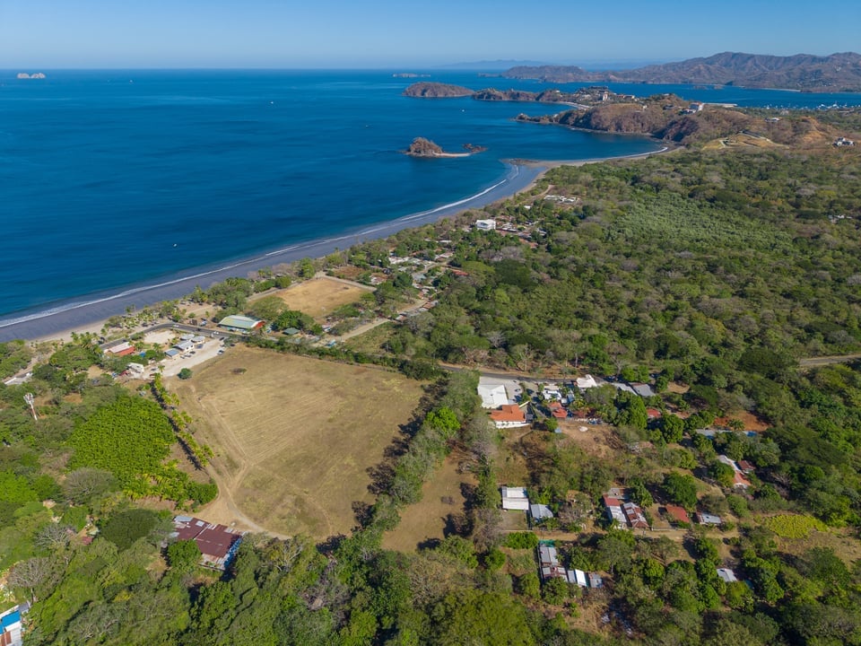 Commercial Asset With Built-In Cash Flow For Sale - BRASILITO BEACH 