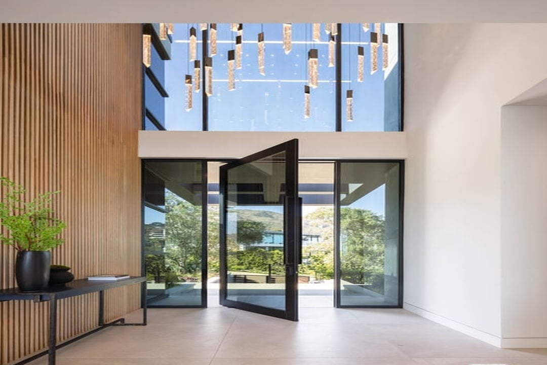 Zenith Horizon, Malibu Rd, 90265