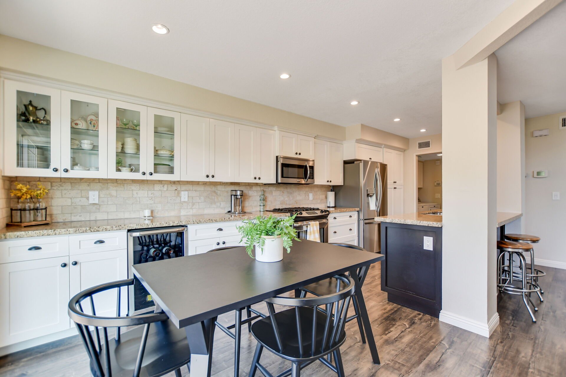 1247 Deer Creek