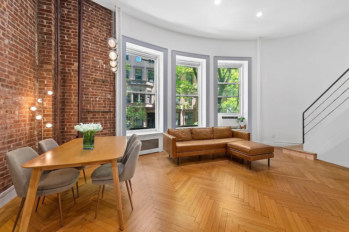 22 West 76th Street #2A