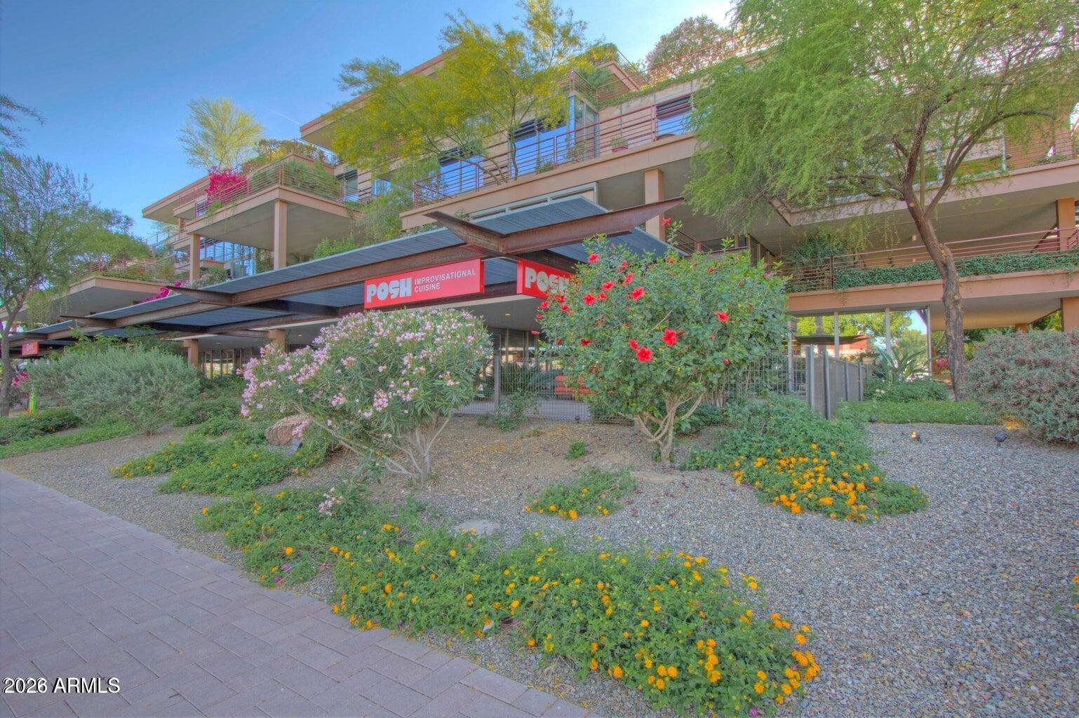 7117 E Rancho Vista Dr, #5001