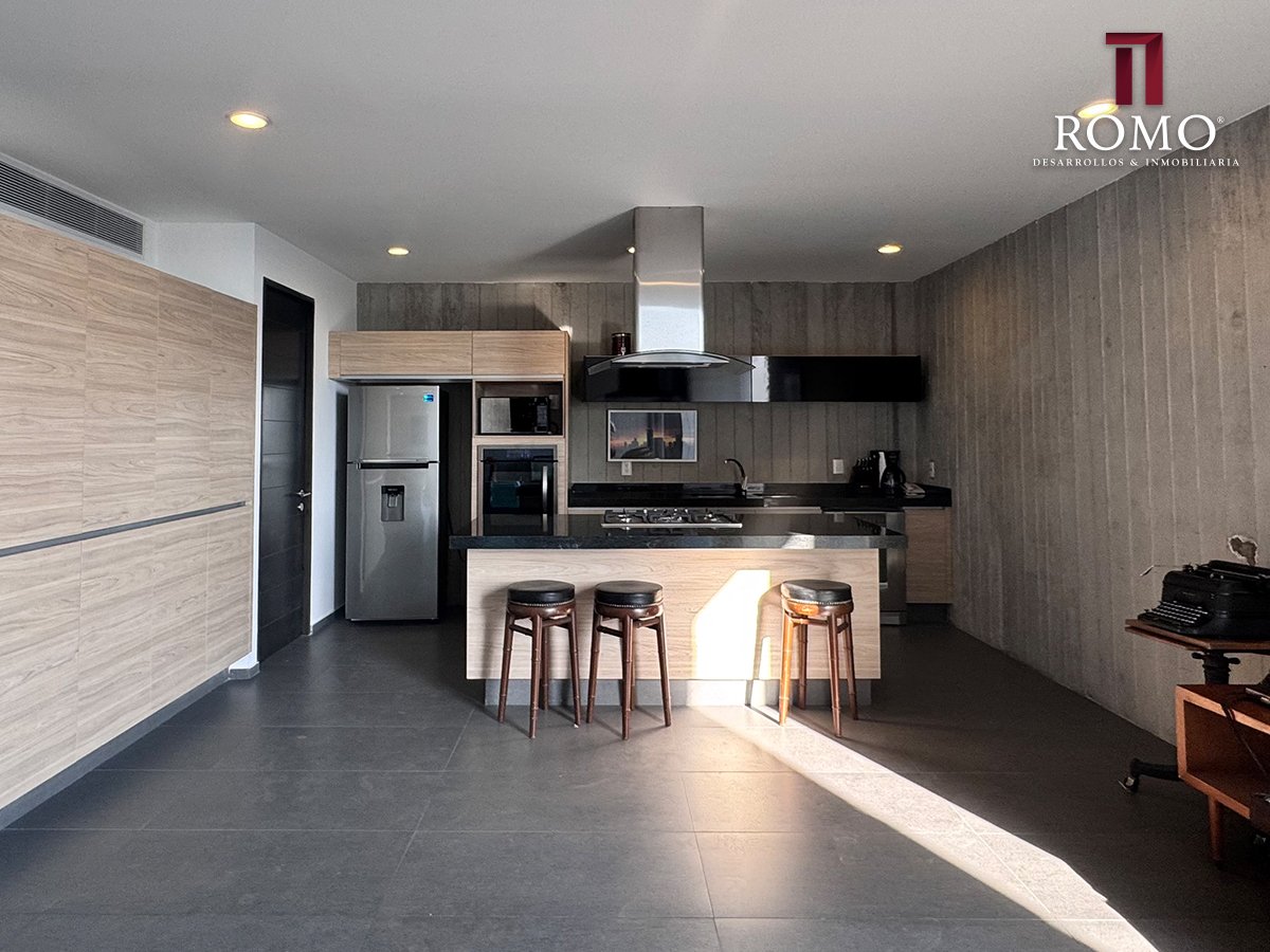 DEPARTAMENTO EN RENTA TORRE LOMAS ALTAS $35,000.00 MN