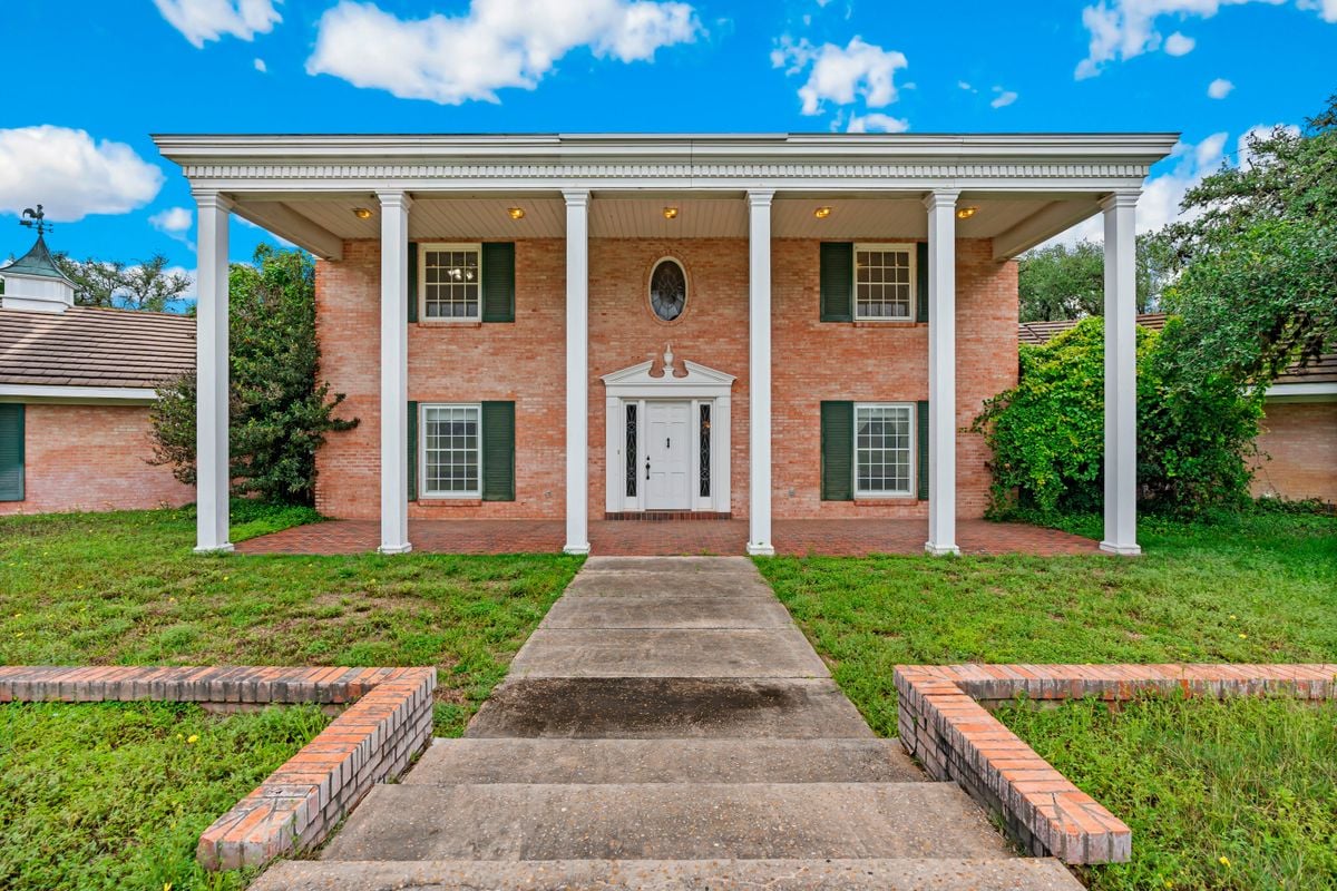 1901 Mount Vernon St