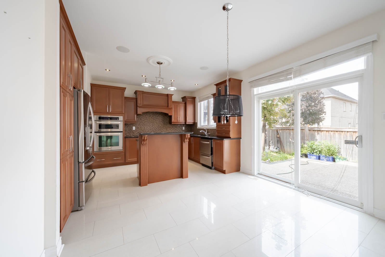 3 Shortreed Grove 