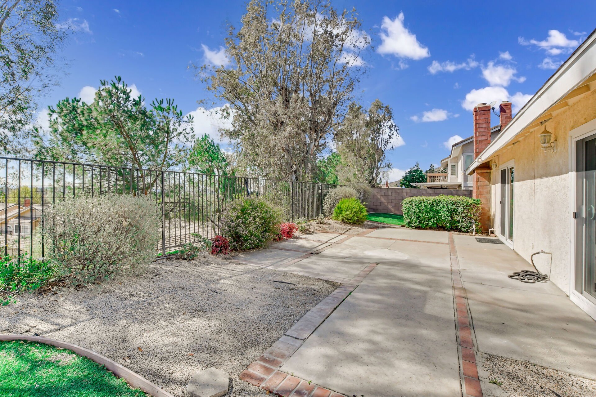 2160 Golden Hills Road