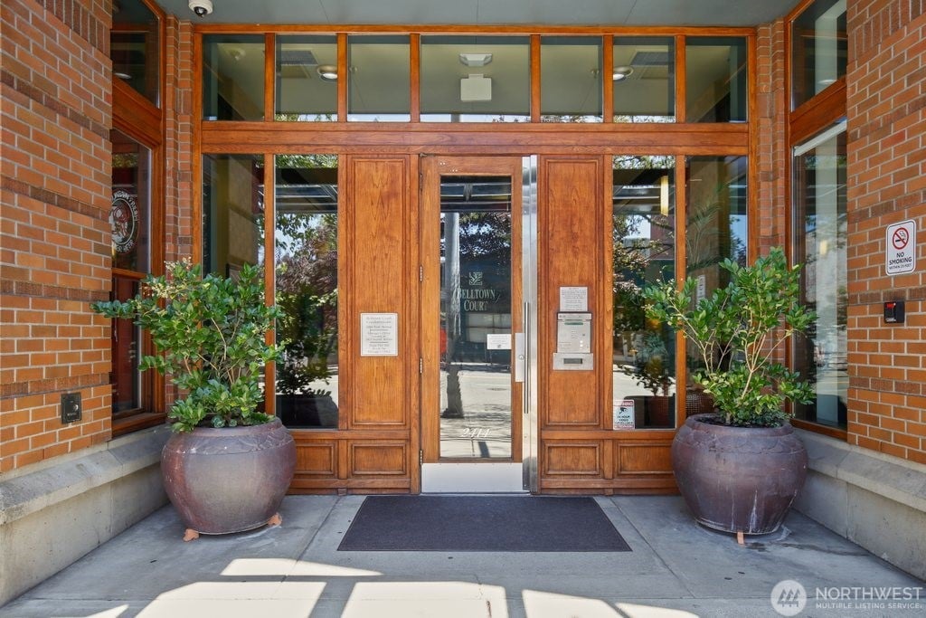 2414 1st Avenue #720
