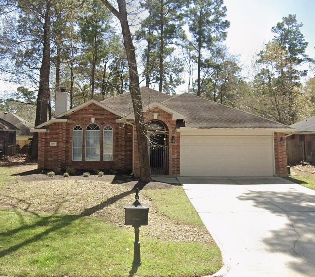 12203 Browning Dr