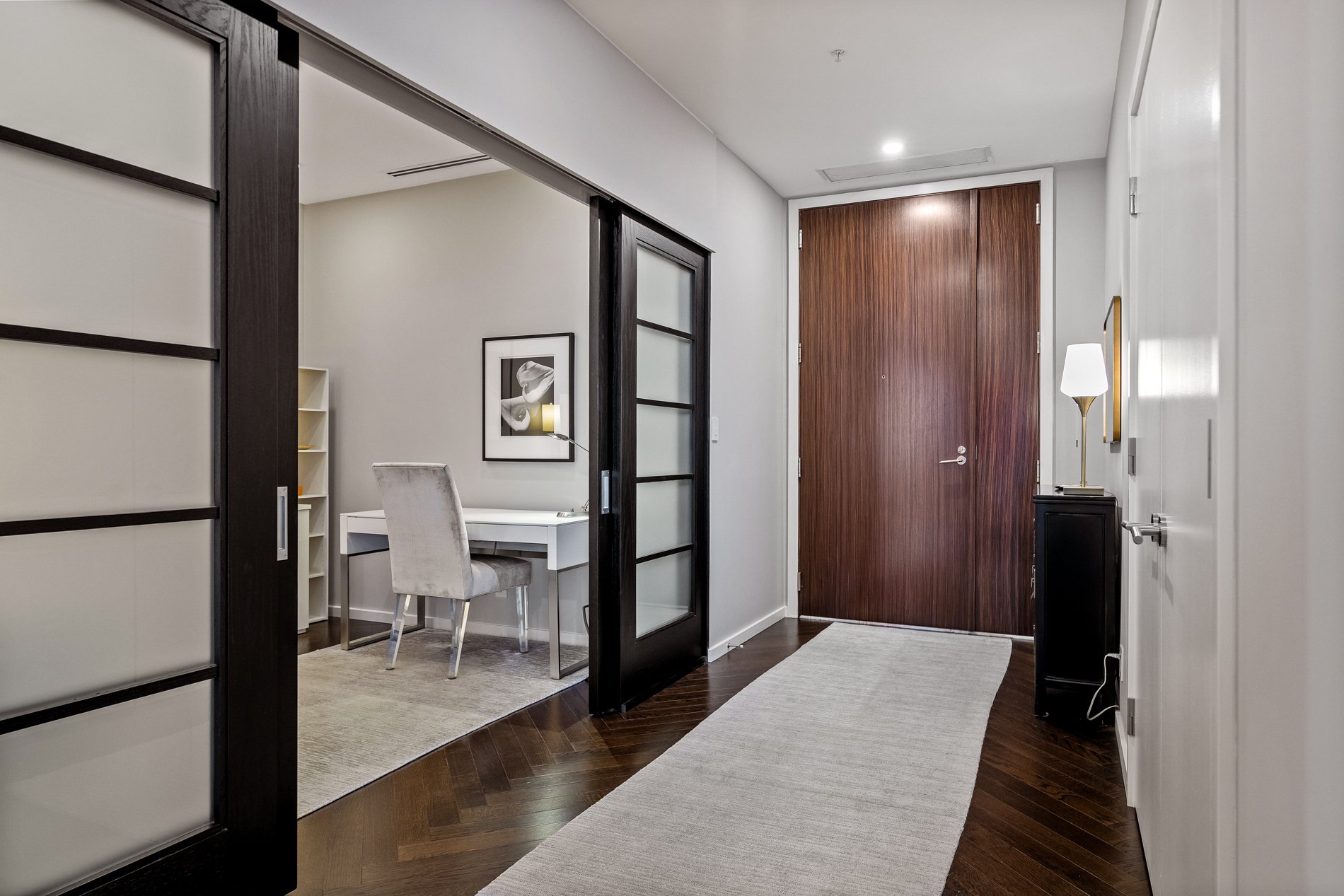 Suite 5603- 180 University Avenue