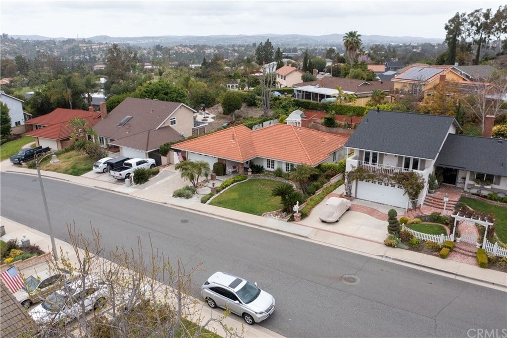 25251 Remesa Dr