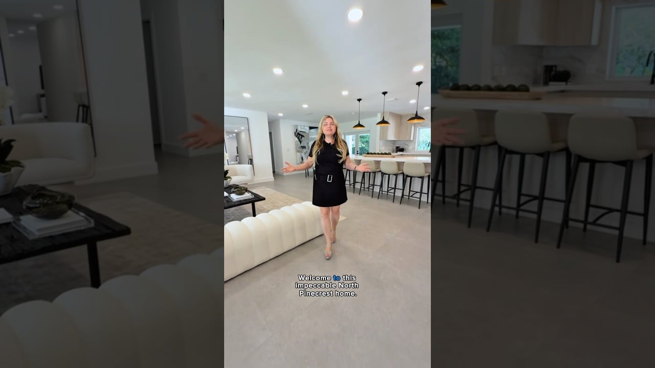 Move-In Ready & Under $3M in North Pinecrest!