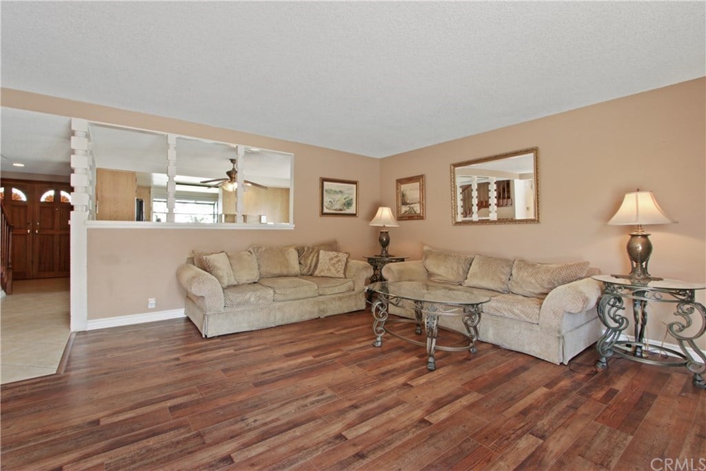 10142 Valley Forge Dr