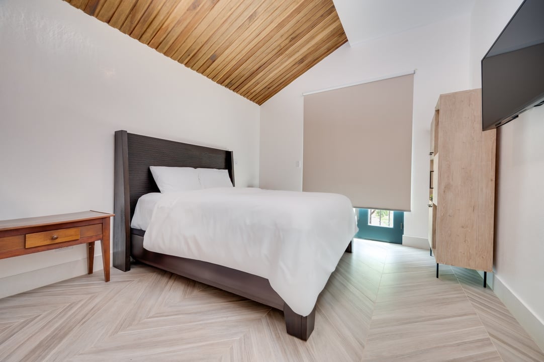 Villa Romantica | A Timeless Coastal Retreat in Las Golondrinas, Hacienda Pinilla