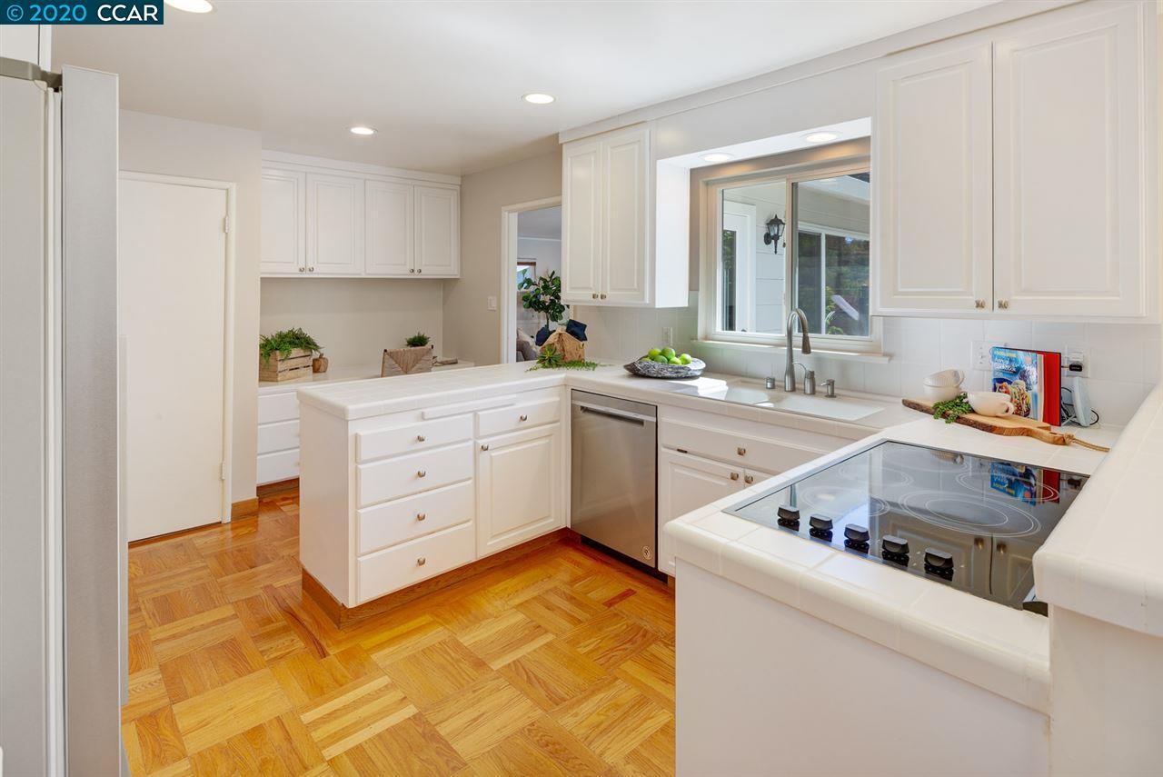 1098 Upper Happy Valley Rd