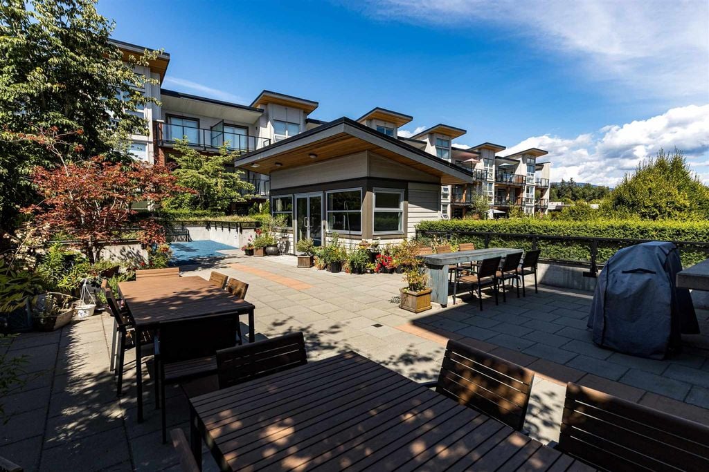 1177 Marine Dr, #311