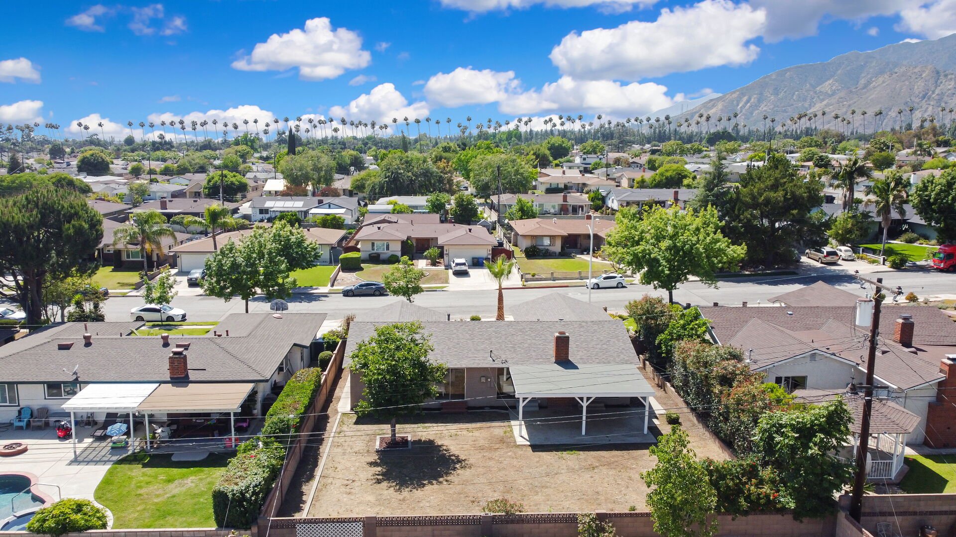 1146 N Soldano Road