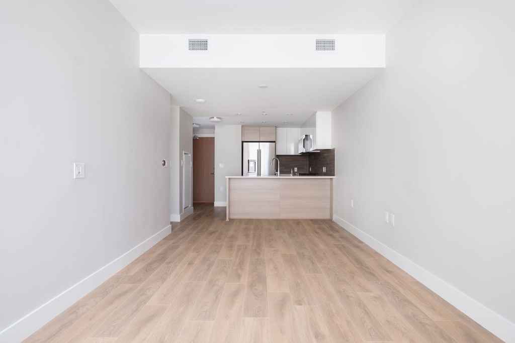 3451 Sawmill Cres, #617