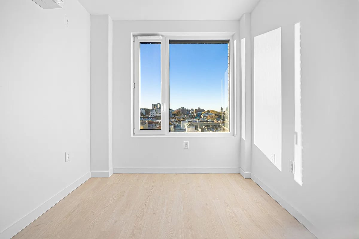 1499 Bedford Ave 5A